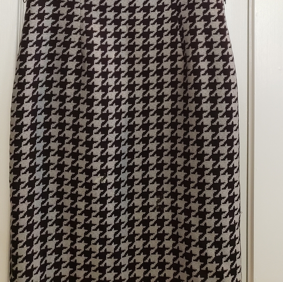 💞Kasper 💞 Dress - Picture 2 of 3